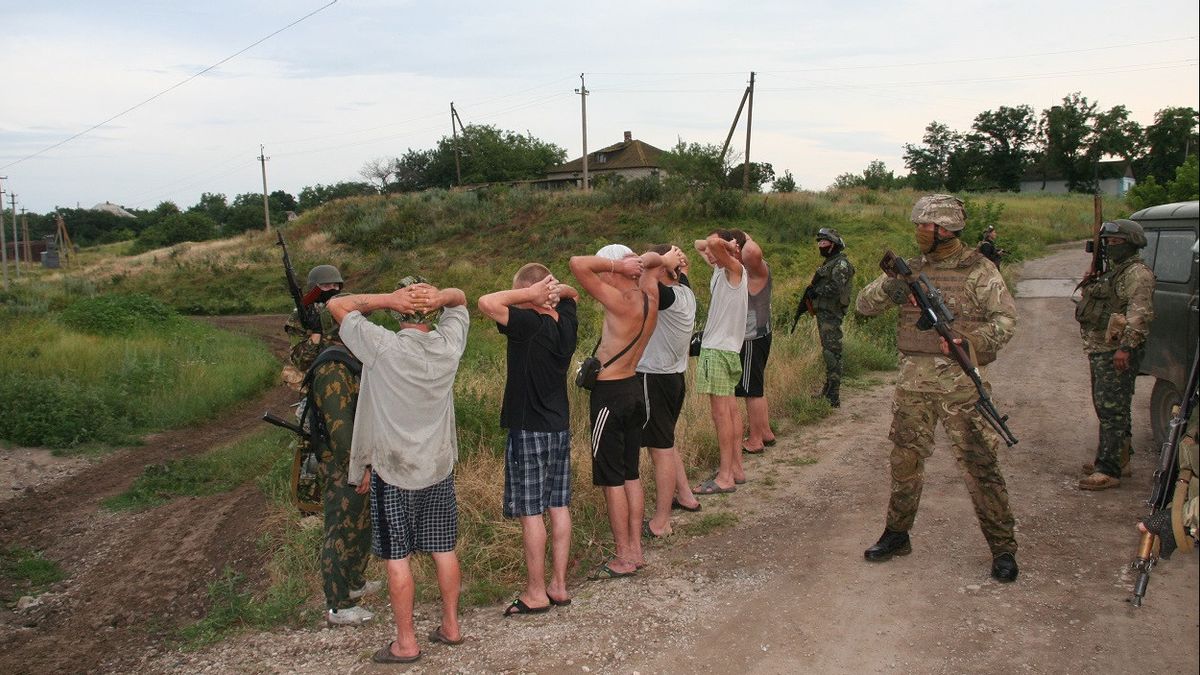 Berhasil Diidentifikasi, Dua Komandan Batalion Azov Ukraina Diburu Terkait Penganiayaan Delapan Tahanan Perang Rusia