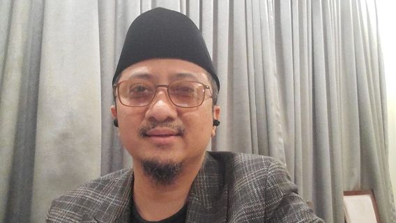 被称为sycophant和Thief的Ustaz Yusuf Mansur用冷静的头脑回应：对不起，我 