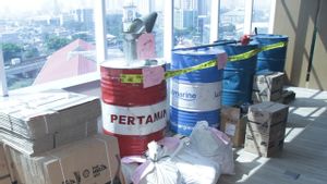 Sindikat Pembuat dan Pengedar Oli Palsu di Kembangan Jakarta Barat Beromzet Rp30 Juta Per Bulan  