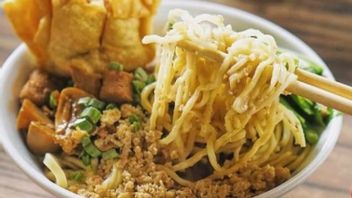 Cwie Mie、マラン市の代表的な伝説の柔らかい食感麺 