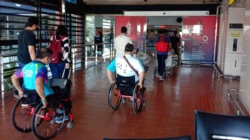 因此，一个过境机场，这是苏加诺 - 哈达机场准备欢迎2022年东盟残疾人运动会的运动员和官员