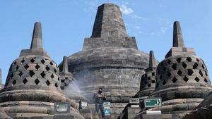 Viral Meme Stupa Borobudur Mirip Jokowi, Menag Turun Tangan