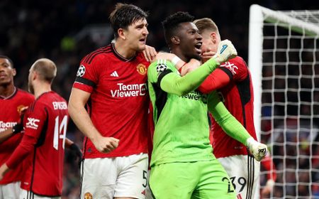 Gagalkan Penalti di Menit Terakhir, Kiper Andre Onana Selamatkan Manchester United