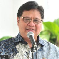 PPKM Mikro Diperpanjang Hingga 8 Maret, Menteri Airlangga: Kasus Aktif COVID Menurun, Kesembuhan Meningkat 