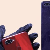 Anomali! KPK Lelang 2 HP Oppo 'Jadul' Laku Rp59,7 Juta