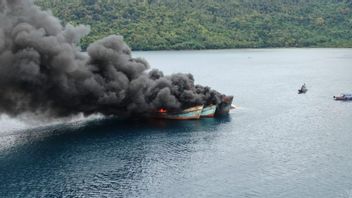 Drown! 10 Foreign Ships Sinking Fish Thieves Punished By KKP
