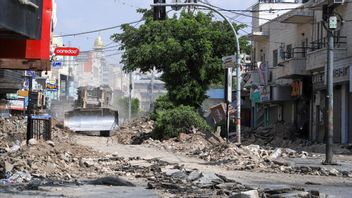 Tentara Israel Dorong Tiga Mayat dari Atap Bangunan Bertingkat saat Serang Tepi Barat