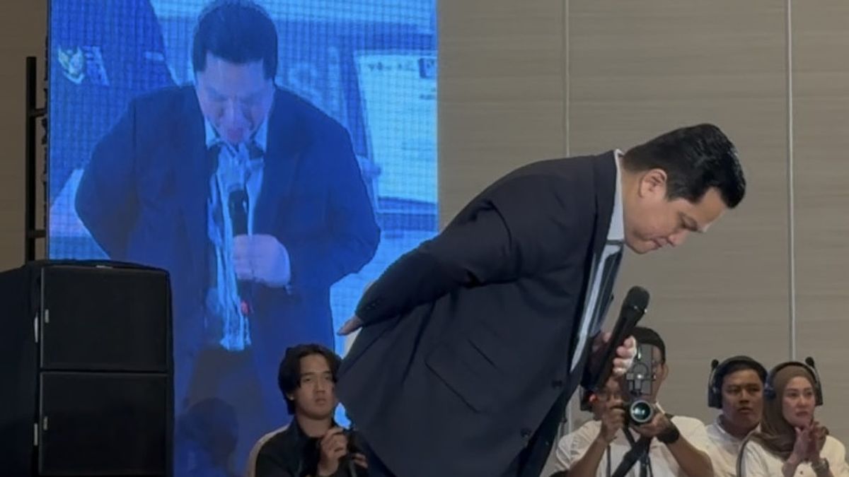 Tahan Tangis saat Pamit dari Kementerian BUMN, Erick Thohir: Saya Mohon Maaf