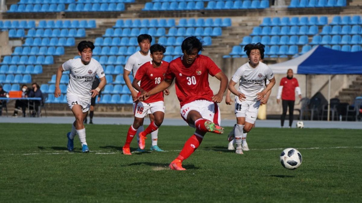 创纪录第三场胜利，申泰勇称赞U-19国家队的心态和进取心