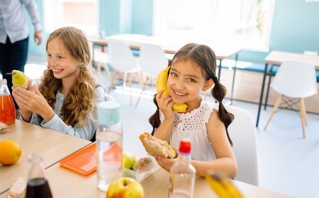 Menurut Penelitian, Anak yang Sering Mengonsumsi Sayur dan Buah Berpotensi Punya Kesehatan Mental Lebih Baik