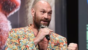 Tyson Fury Kenang Dua Kekalahan Melawan Oleksandr Usyk