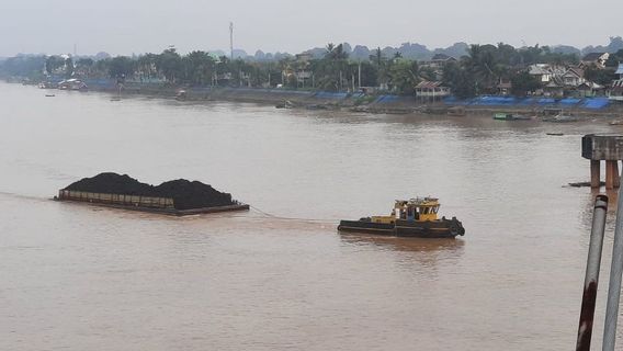 Muarojambi a vendu aux enchères 1 625 tonnes de charbon au résultat d’un crime mais n’a pas été fait