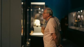 Often Singing or Going to the Museum Turns Out to Help the Body Stay Young