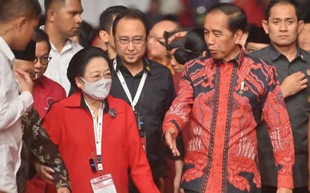 Alasan PDIP Pecat Jokowi, Tak Dukung Ganjar di Pilpres Hingga Dinilai Intervensi MK