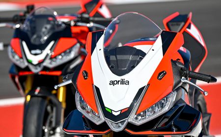 Aprilia Luncurkan RSV4 dan Tuono V4 Edisi Spesial