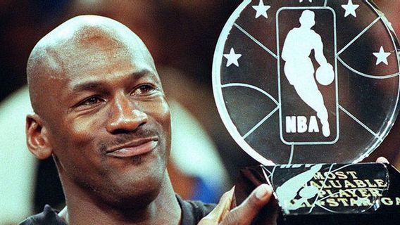 Tentang Michael Jordan yang Nyaris Dihantam Mike Tyson Gara-Gara Wanita