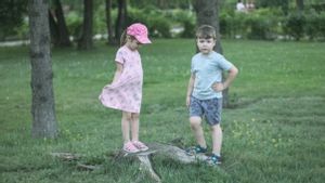 Emotional Support Is A Long-Term Investment For Children's Welfare