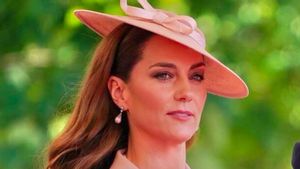 Kate Middleton Curi Perhatian, Muncul ke Publik Kenakan Dior saat Menyambut Presiden Prancis