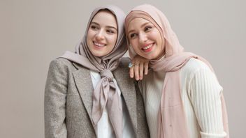 Évitez les relations toxiques! Connaissez le hadit sur le choix d'amis bons