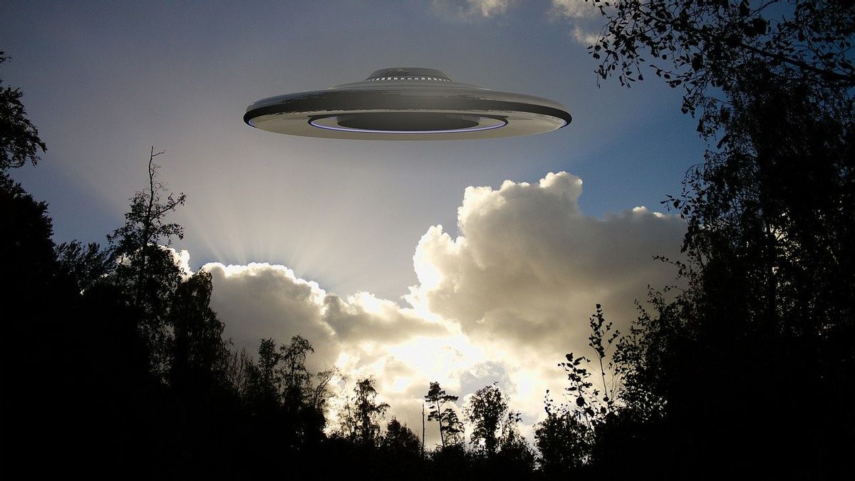 Pengakuan Amerika Soal Penampakan UFO Terbang Itu Ada