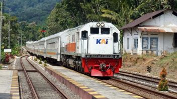 Penjualan Tiket KA Jarak Jauh Periode Nataru Sudah 94 Persen, Kereta Lokal Baru 70 Persen