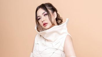 かわいいからではなく、ビッキーシューは子供の健康と精神的健康のために食事をします