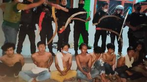 Tawuran Dua Kelompok di Depok, Polisi Amankan Anak di Bawah Umur Bawa Celurit dan Samurai