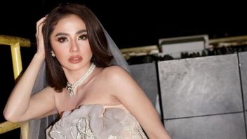 Tak Ada Somasi, Tim Hukum Dewi Perssik Siap Langsung Buat Laporan Polisi Pekan Depan