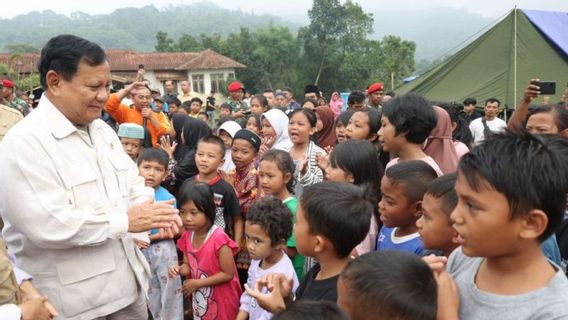 Return To Visit Cianjur, Prabowo Finds Out The Needs Of Residents Affected By The Earthquake