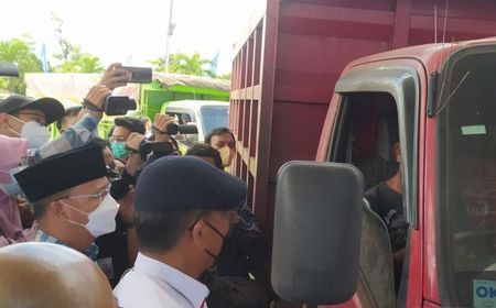 Di Bengkulu Menteri ESDM Arifin Tasrif Temukan Truk Industri Pertambangan Pakai BBM Subsidi