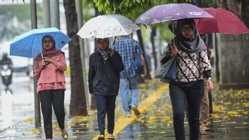 Jakarta Weather November 13, Monday Night Rain In All Regions