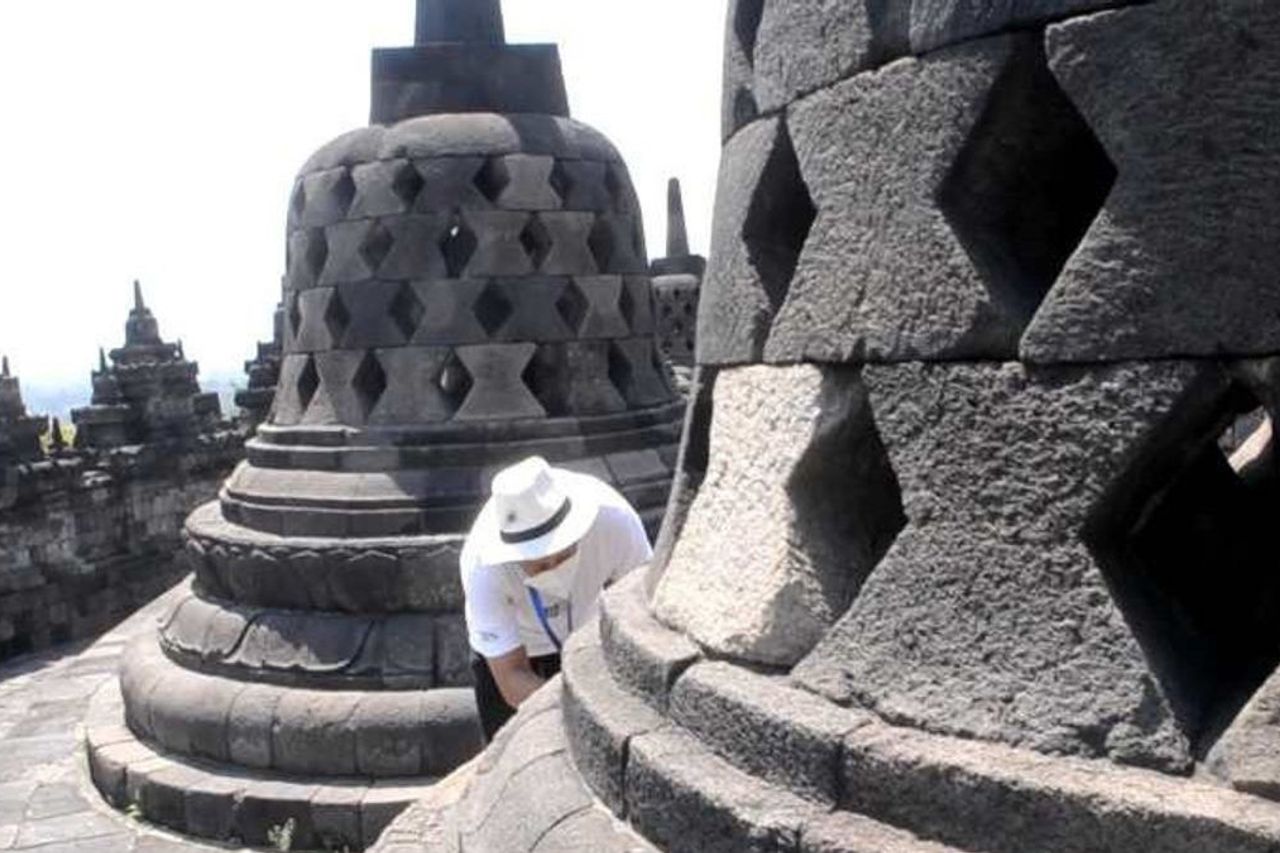 ハラムのためにボロブドゥール寺院へのイスラム教徒のツアーを禁止 ウスタズこのディジンディルアブジャンダ 礼拝の場所にどのように熱い