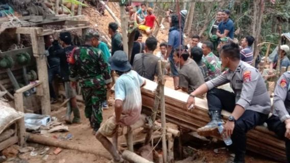 TNI Members Died In The Illegal Gold Mining Sekatak Kaltara