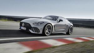 Mercedes Perkenalkan AMG GT 63 Pro 4Matic+, Tenaganya Buas Layaknya Supercar