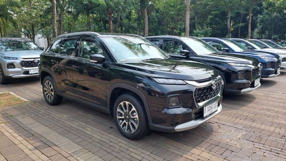 26 Grand Vitara Units Officially Handed Over To Consumers, Suzuki Guarantees Availability Of Spare Parts Throughout Indonesia