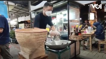 Video: Nasgor Bang Juliandi Tigor Ex-KPK, Called A Customer Cooked With Heart