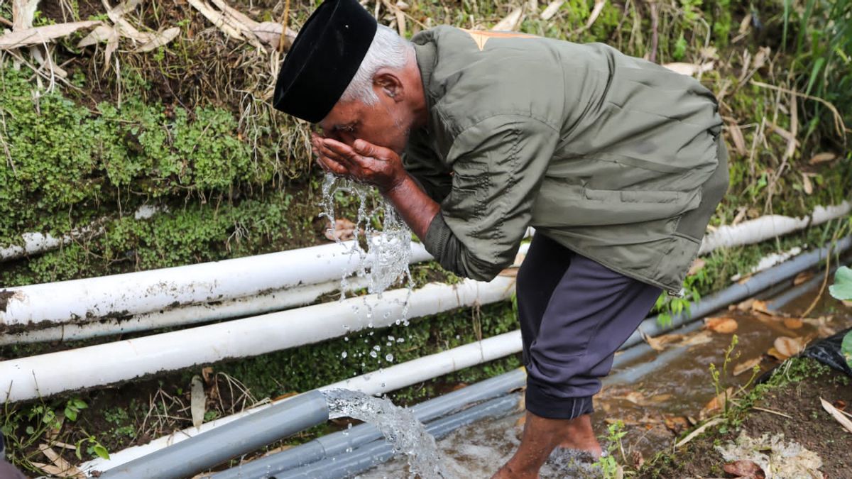 Ganjar's Efforts To Successfully Help Magelang Residents Out Of Clean Water Facilities