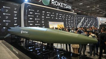 土耳其在IDEF 2025 上向卫星发射器发射台风4高超音速导弹