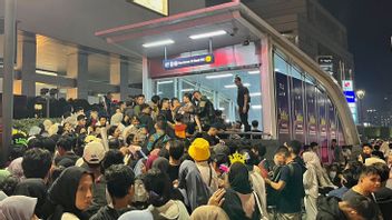 Exploding, 303 Thousand Residents Riding The Jakarta MRT During The Rp1 Tariff In The New Year