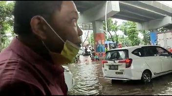 جاكرتا الفيضانات ، Arief Poyuono جيريندرا : باك أنس لا تتحدث كثيرا ، والتصوير ، والعمل! 