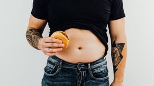Perut Buncit Meskipun Badan Kurus? Ini Tiga Penyebabnya   