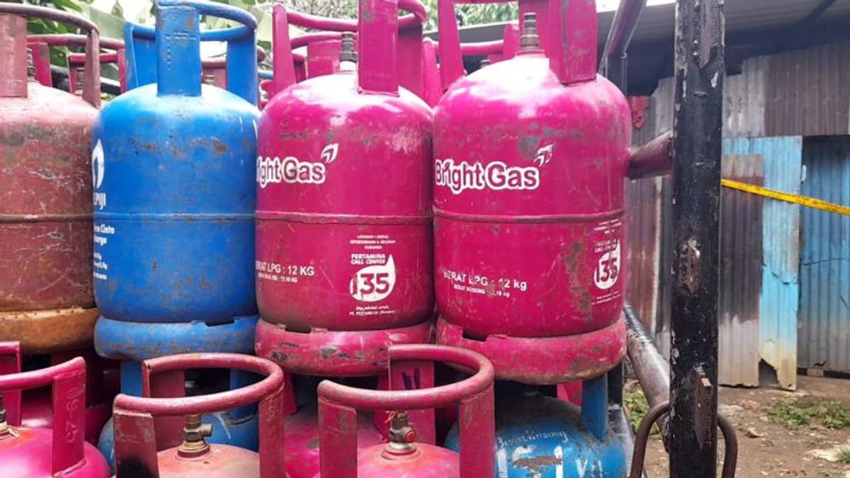 Polrestabes Medan Tangkap Pelaku Pengoplosan Tabung Gas 3 Kg 