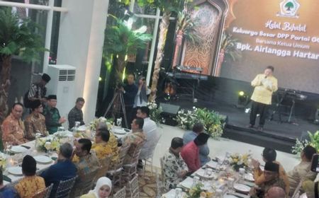 Ganjar soal Plt Ketum PPP Mardiono Hadiri Halal Bihalal Partai Golkar: Mereka Punya Cara Berkomunikasi