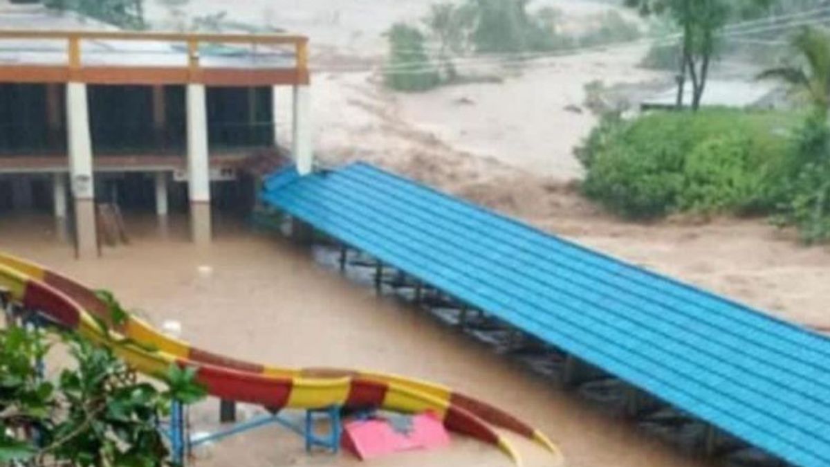 Banjir Rendam Lembah Curugan Bandung Barat