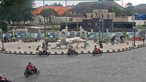 Yogyakarta Bongkar Pembatas Titik Nol Kilometer