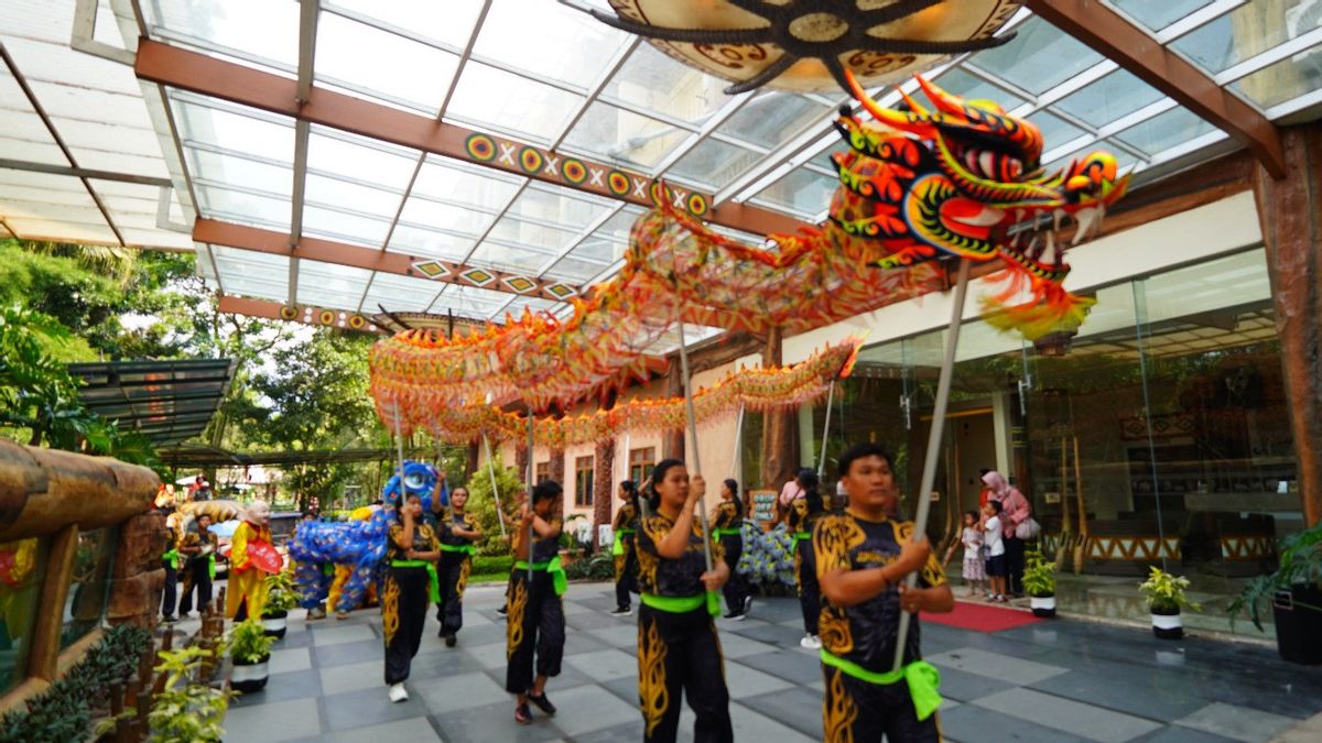 Nikmati Liburan Keluarga Bernuansa Imlek di Royal Safari Garden Bogor