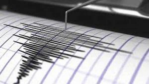 M4.5陸地地震がニアス・スムットを襲った