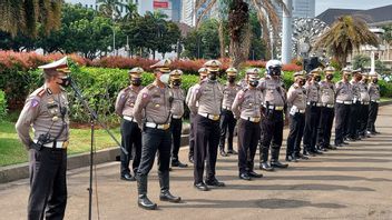 Police Alert Team At Monas Ready To Control Demonstration Action Rejects Work Creation Law