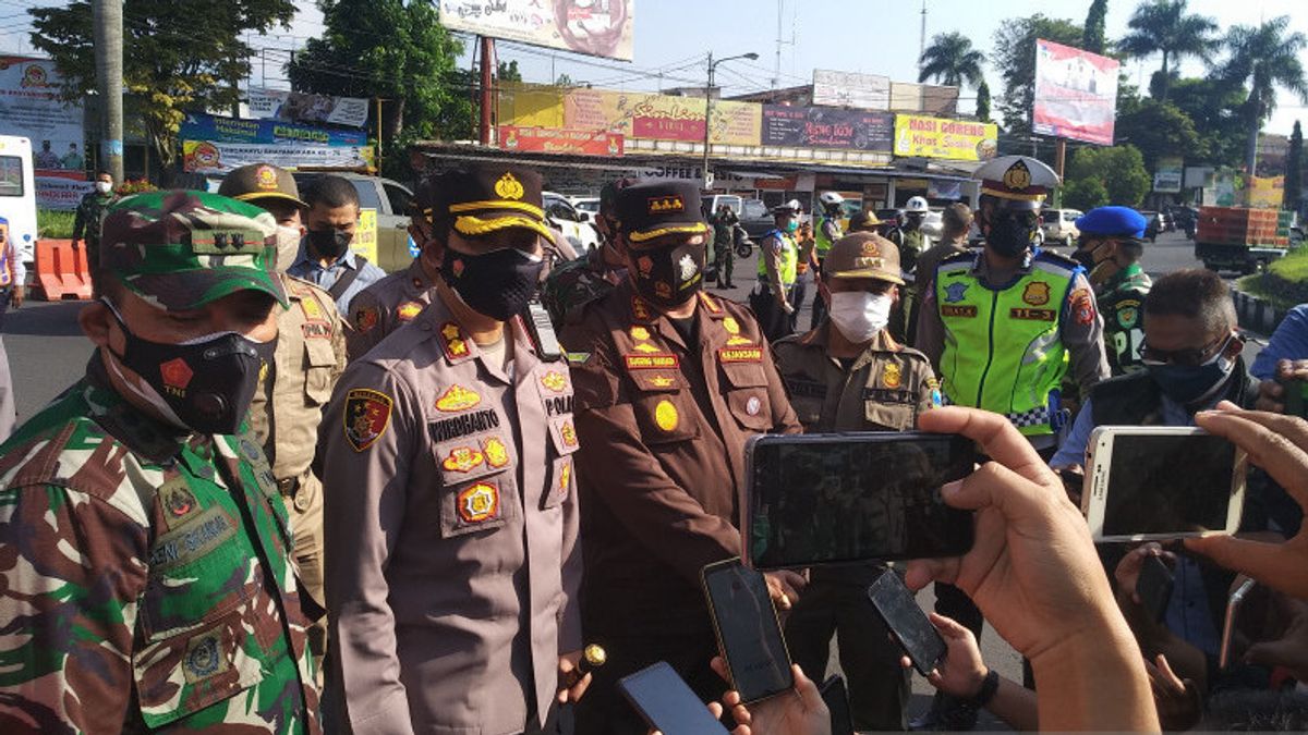 Garut Police Prepare Three Insulation Rings During Emergency PPKM