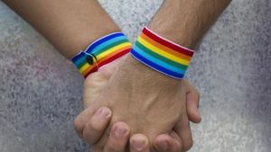 Netizen Sebut Pesta LGBT di Jakarta di Back Up Pejabat